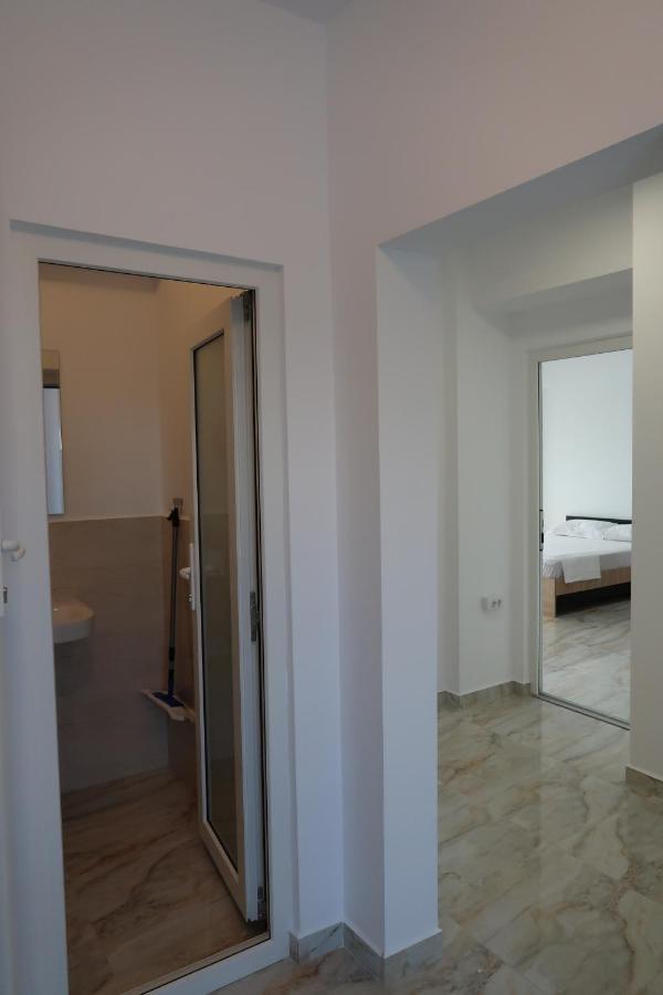 Home Space Two Năvodari Dış mekan fotoğraf
